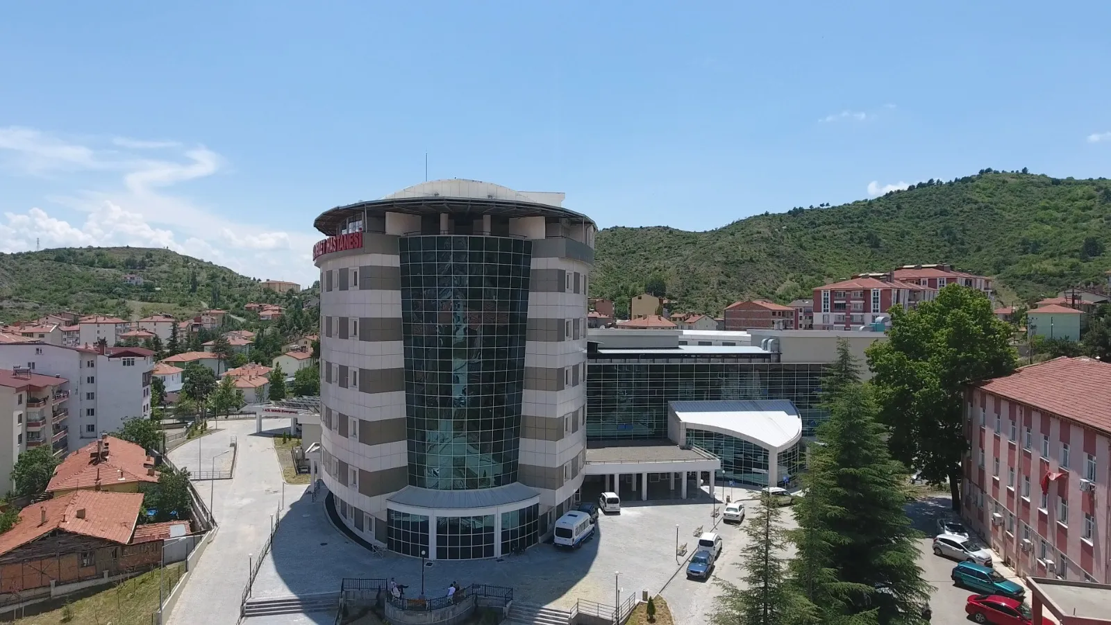 İskilip 100 Yataklı Devlet Hastanesi havadan görünüm